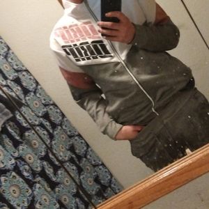 Meet your Posher, Cody